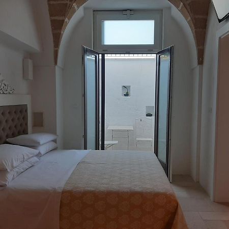 Le Lantane - Luxury Rooms Алессано Экстерьер фото