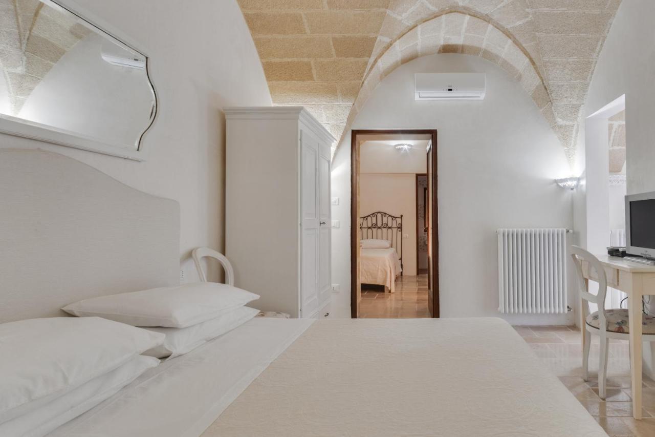 Le Lantane - Luxury Rooms Алессано Экстерьер фото