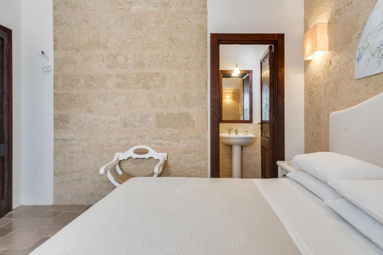 Le Lantane - Luxury Rooms Алессано Экстерьер фото